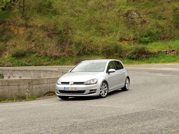 Volkswagen Golf 7 2.0 TDI in prova
