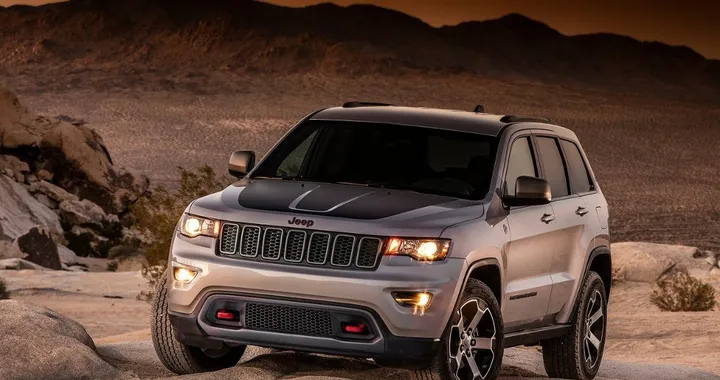 Jeep Grand Cherokee Trailhawk e Summit al Salone di New York