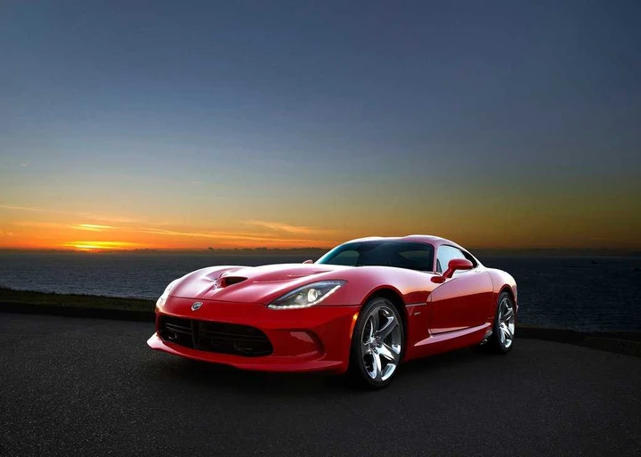 SRT Viper 2013