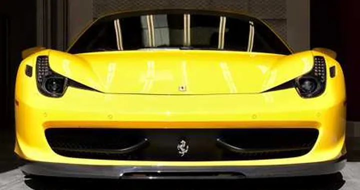Ferrari 458 Italia by Vorsteiner