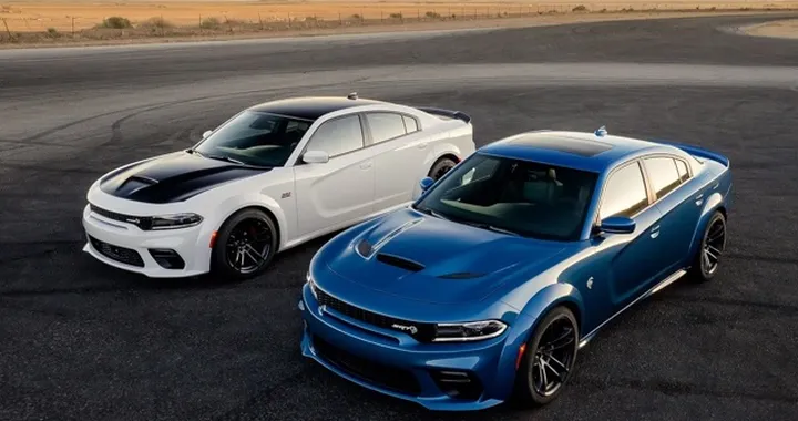 Dodge Charger SRT Hellcat e Scat Pack: ecco il nuovo kit Widebody