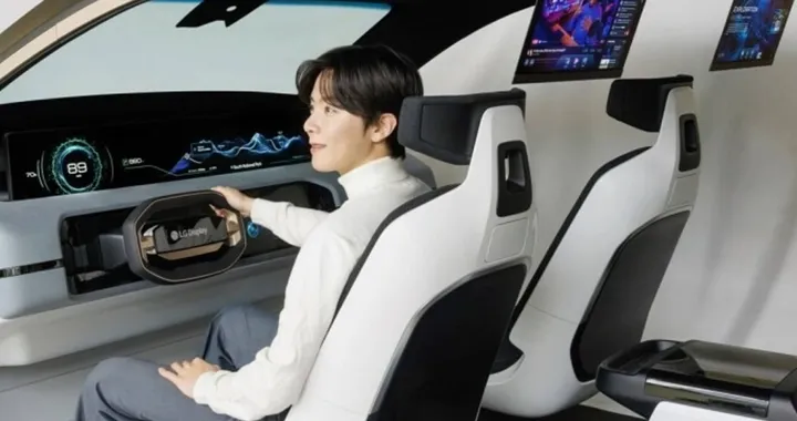 LG lancia un nuovo display per il passeggero invisibile per il guidatore