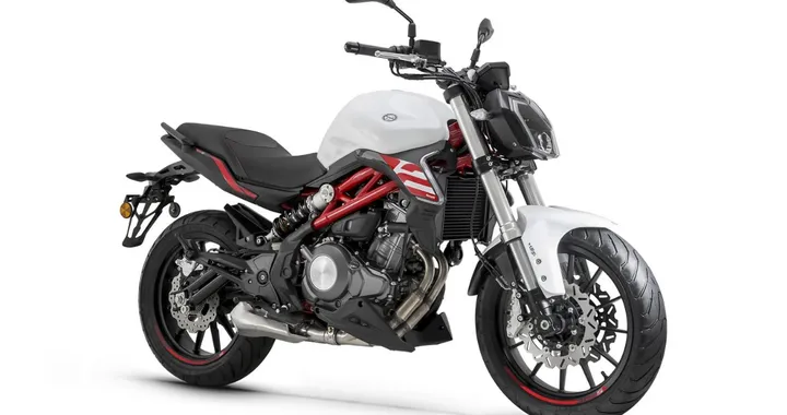 Benelli 302S: a partire da 3.990 euro