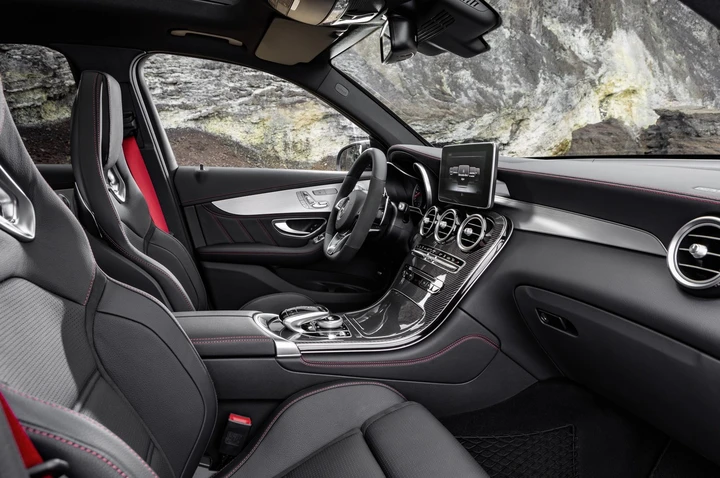 Mercedes GLC43 AMG 4Matic: le immagini ufficiali