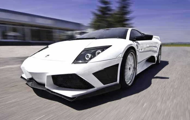 Lamborghini LP 640 JB Car Design: datele strada