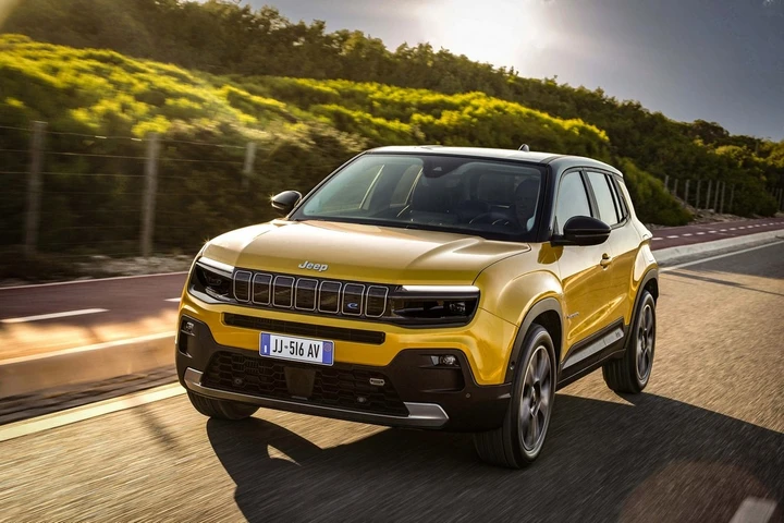 Jeep: i prossimi modelli elettrificati