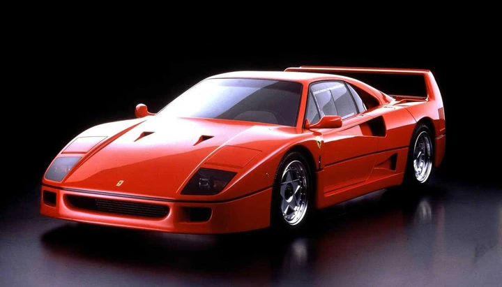 Ferrari F40 (ieri) e 599 GTO (oggi): limite Rosso