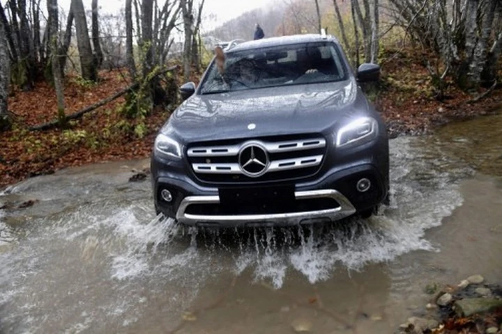 Mercedes Classe X Amatrice