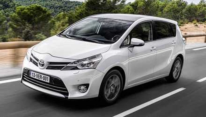 Toyota Verso 2013, nuove foto e dati ufficiali