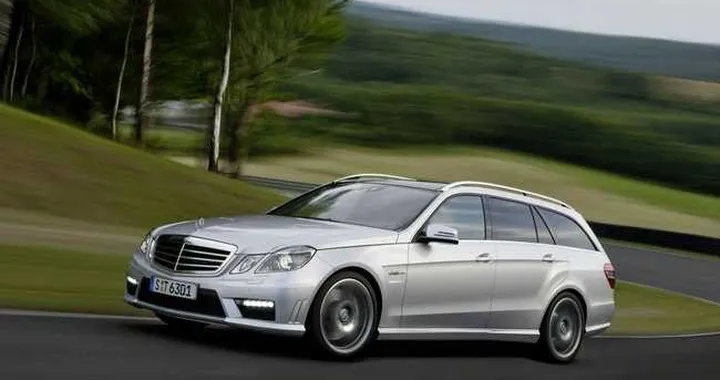 Mercedes E 63 AMG station wagon: la vedremo a Febbraio