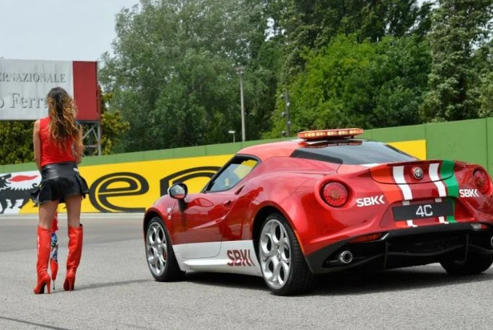 Le ombrelline Alfa Romeo