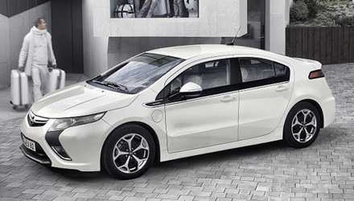 Opel Ampera: a Ginevra è (finalmente) realtà