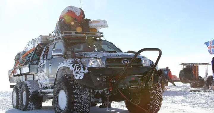 Toyota Hilux: spedizione da record in Antartico