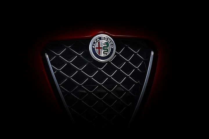 Alfa Romeo Stelvio: debutto al Salone di Los Angeles 2016