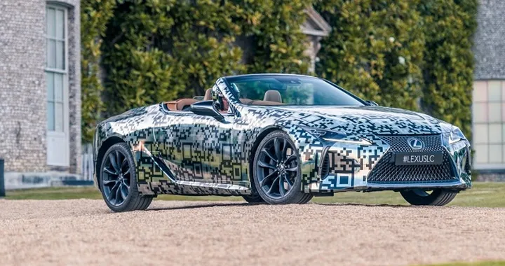 Lexus LC Convertible: ha debuttato al Goodwood Festival of Speed