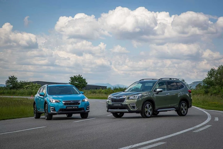 Subaru Forester ed XV E-Boxer