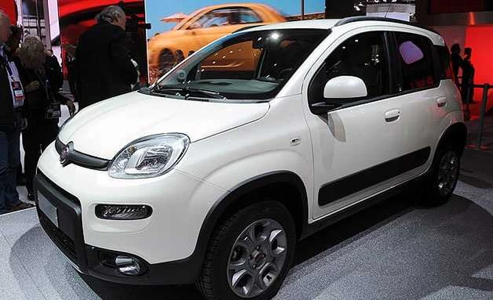 Fiat Panda 4x4: la piccola off-road a Parigi