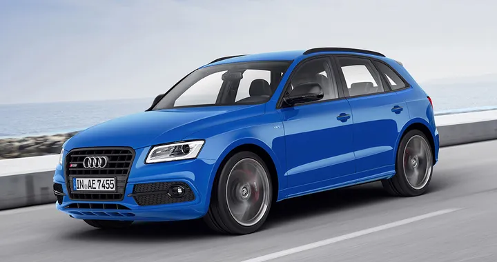 Audi SQ5 TDI plus: prezzi da 73.250 euro