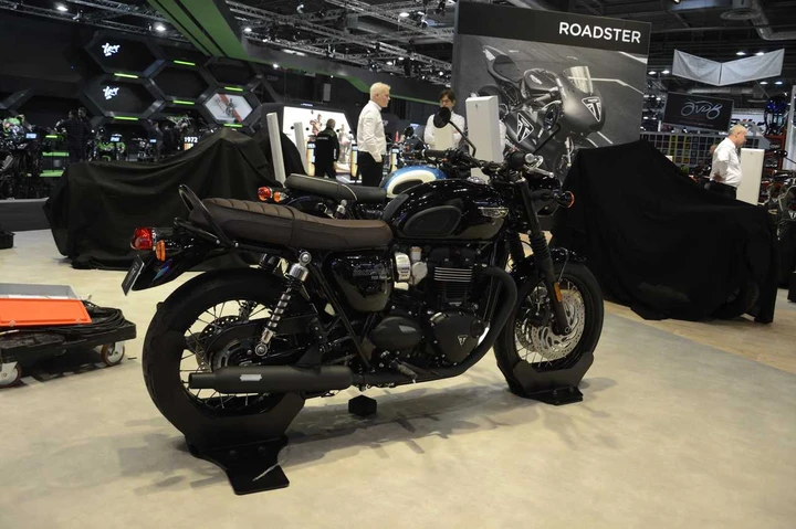 Triumph al Salone di Parigi 2018