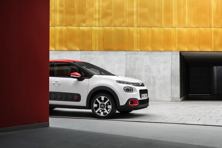 Nuova Citroen C3, prime immagini ufficiali
