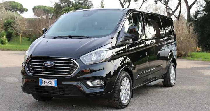 Ford Tourneo Custom mild hybrid: la prova su strada