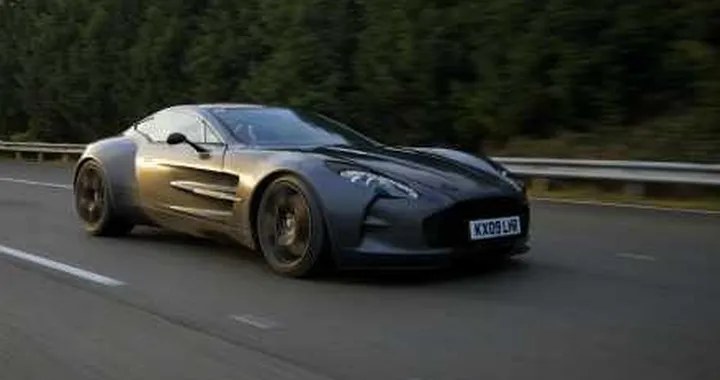 Aston Martin One-77: protagonista di un nuovo video