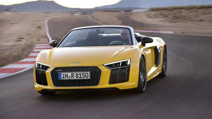 Audi R8 Spyder V10: prezzo da 184.400 euro