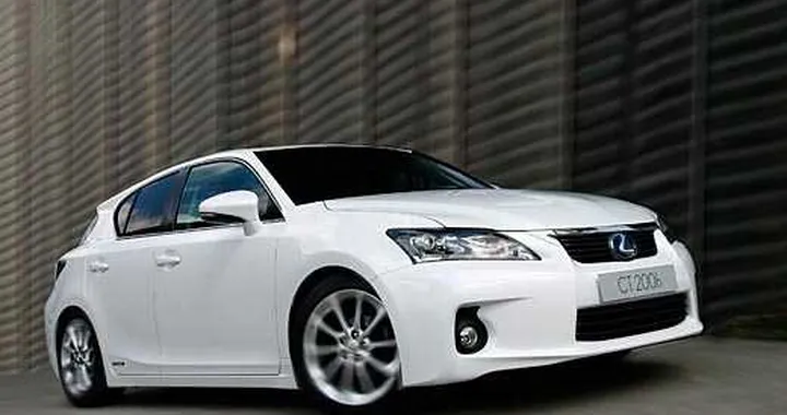 Lexus CT 200h, l'ibrida finalmente nel 2011