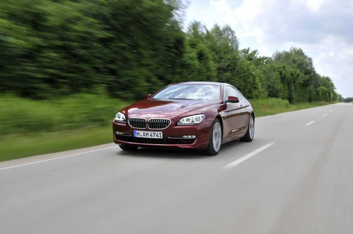 Bmw Serie 6 coupé 2011 nuove foto