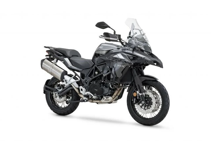 Benelli TRK 502 X: le immagini ufficiali