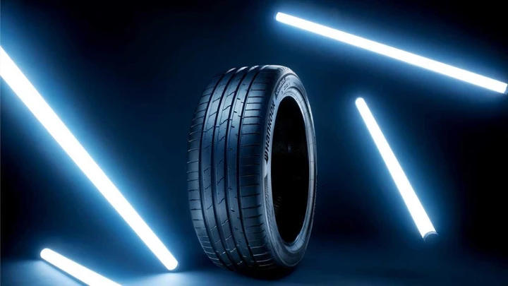 Pneumatici per auto elettriche: come sceglierli e quali sono le differenze con quelli per auto termiche