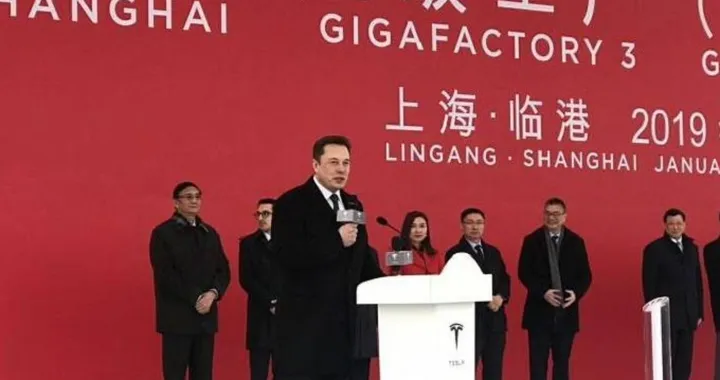 Tesla, nuovo stabilimento in Cina: obiettivo mezzo milione di auto prodotte all’anno