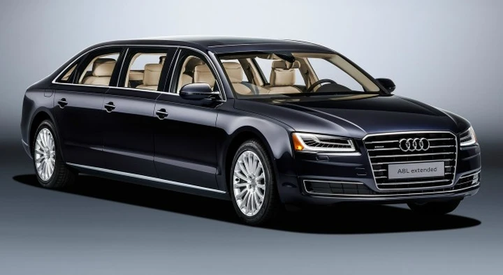 Audi A8 L Extended: limousine extralusso
