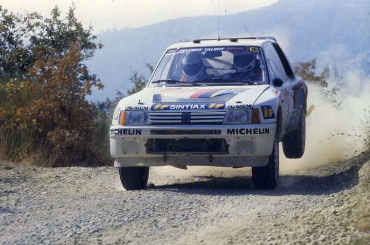 Peugeot 205 T16: le foto ufficiali