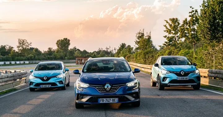 Renault, debutta la gamma E-Tech: Clio, Captur e Megane diventano ibride