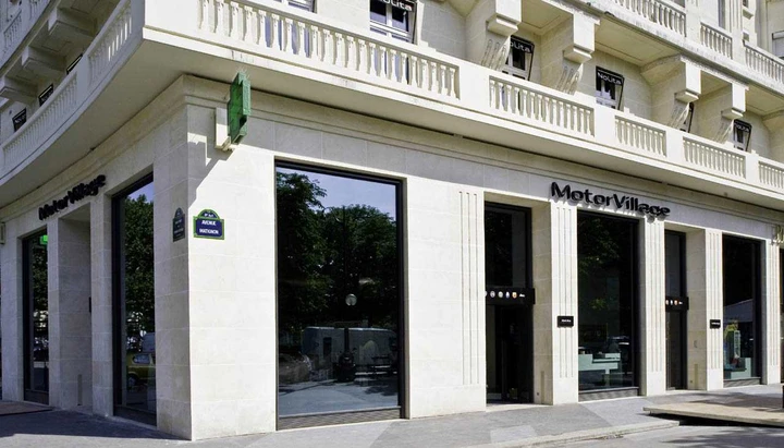 Fiat Motor Village agli Champs Elysées di Parigi