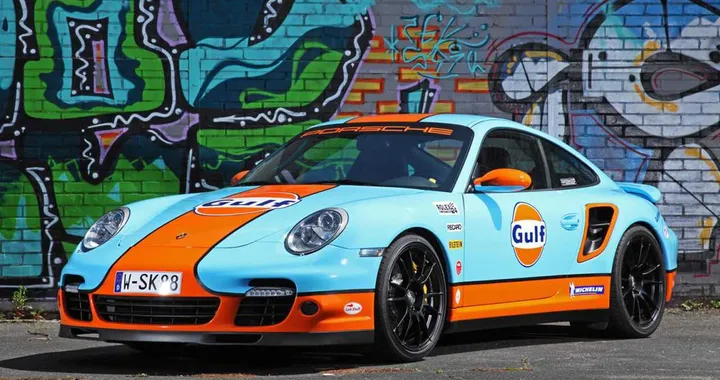 Porsche 911 Turbo by Cam Shaft