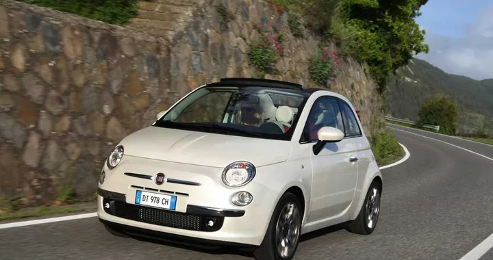 Fiat 500C 2013: prezzo da 11.850 euro