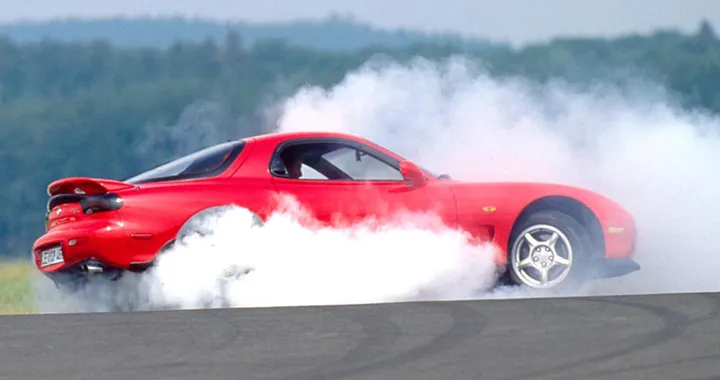 Drifting: quando la guida è di traverso