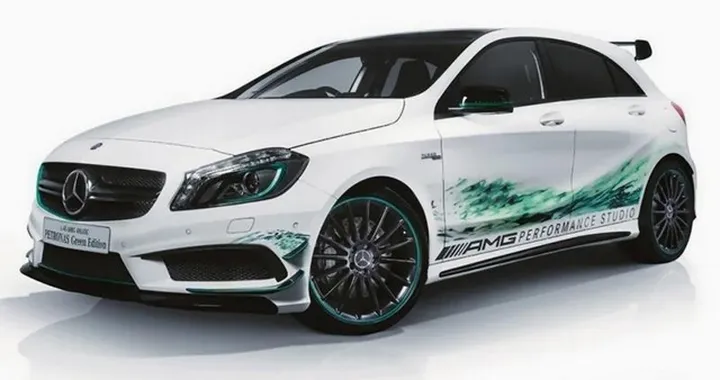 Mercedes Classe A 45 AMG Petronas Green Edition: solo per il Giappone