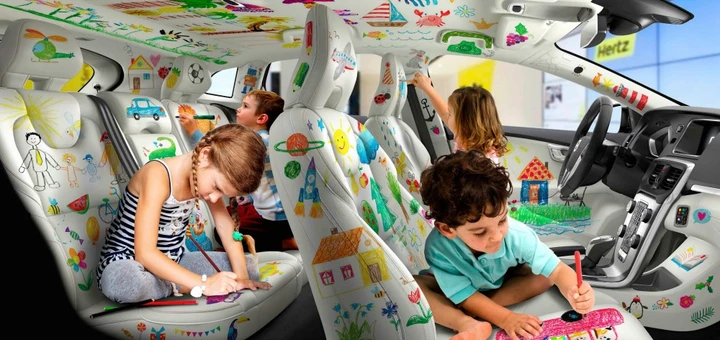 Da Hertz arriva l'auto da colorare