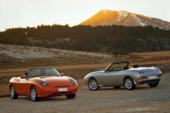 Fiat Barchetta 1995-2005 e serie speciali: la storia nelle immagini