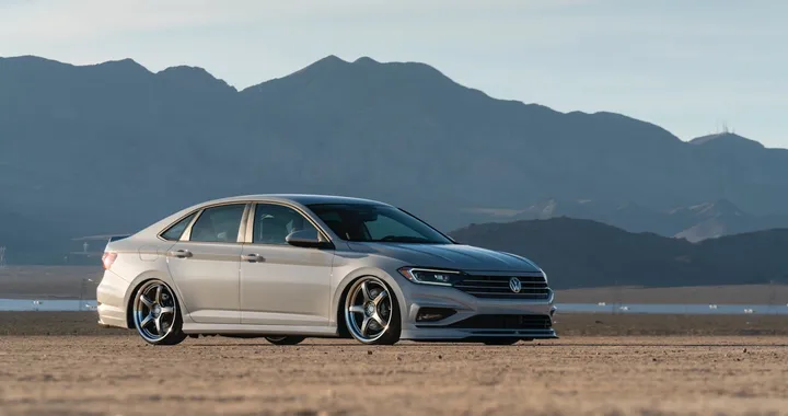 Volkswagen al Sema 2018 con tre Jetta