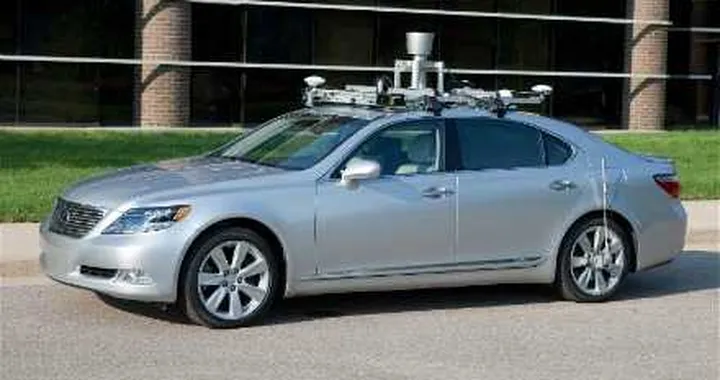 Toyota e Audi: le auto senza pilota al CES 2013