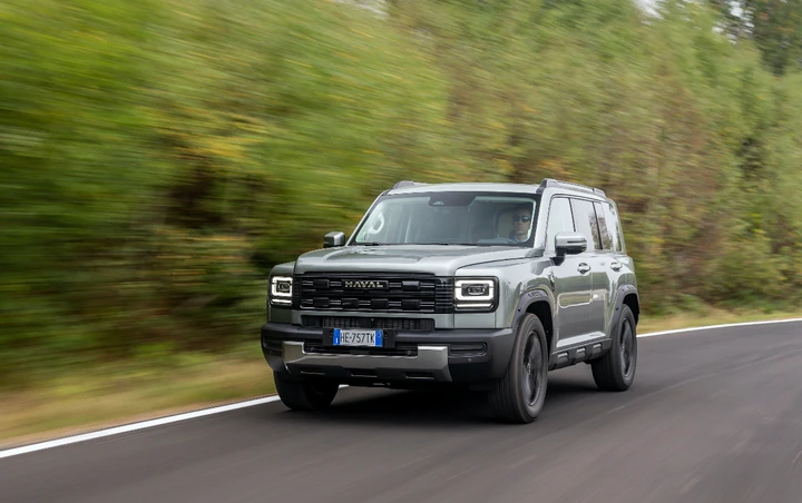 GWM H7, il nuovo SUV ibrido arriva in Europa con 435 CV