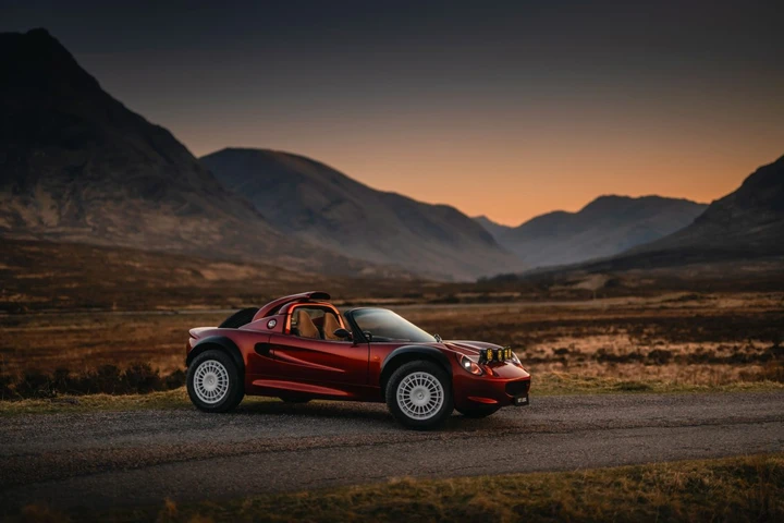 La Lotus Elise S1 si trasforma in un 4x4 grazie a Project Safari