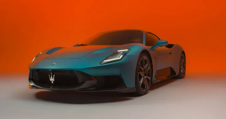 Maserati MCPURA: la nuova supercar italiana che ridefinisce l’essenza della performance