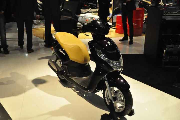 Peugeot a Eicma 2017
