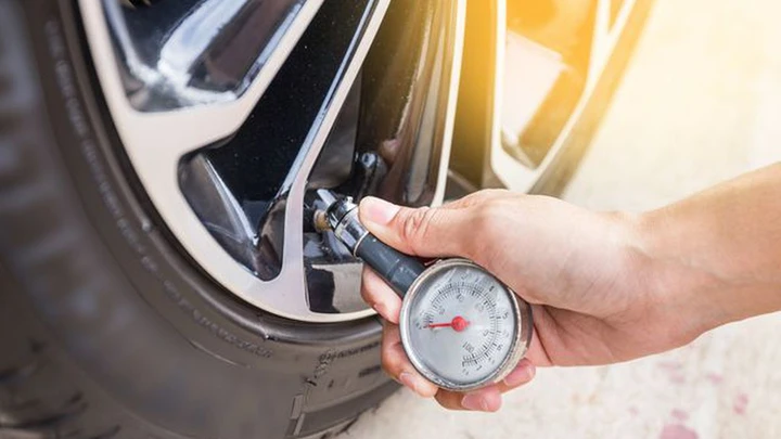 Pneumatici: la corretta pressione per viaggiare sempre in sicurezza