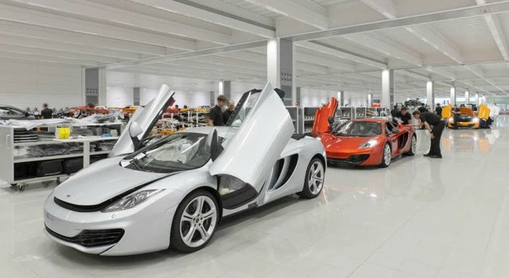 McLaren: 15 nuovi modelli e propulsione ibrida entro il 2022